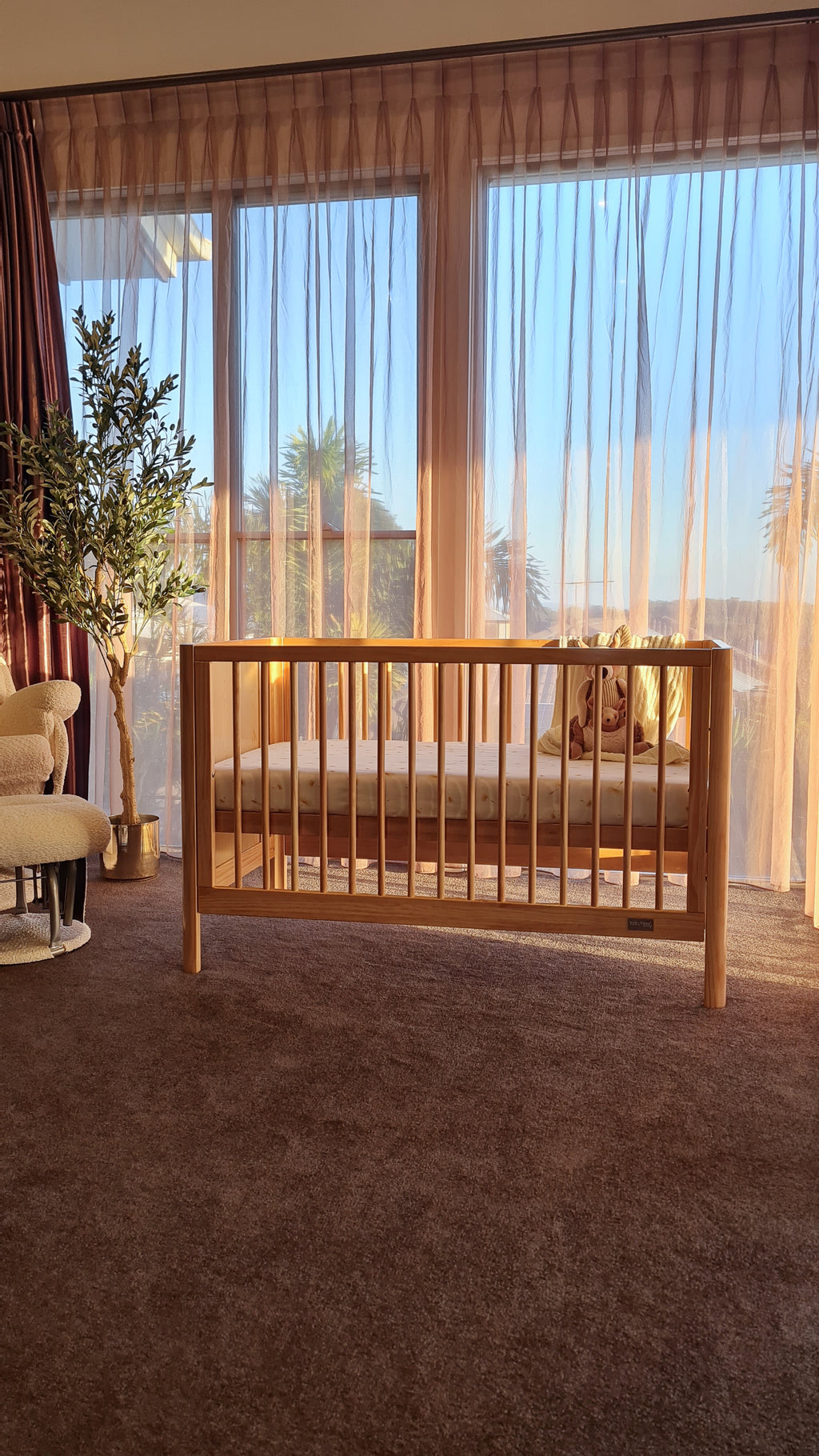 BABYHOOD Aliya Cot – Crafted from Premium New Zealand Pine- Natural