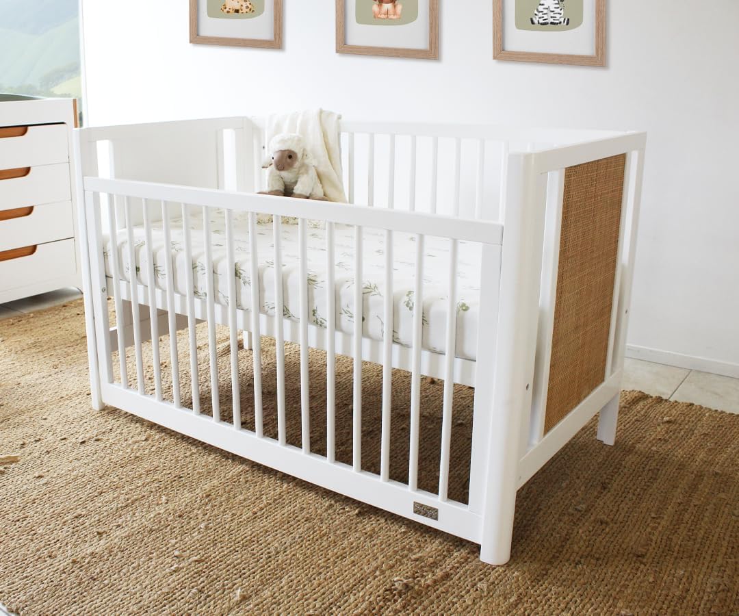 BABYHOOD Aliya Cot – Crafted from Premium New Zealand Pine- White/Natural