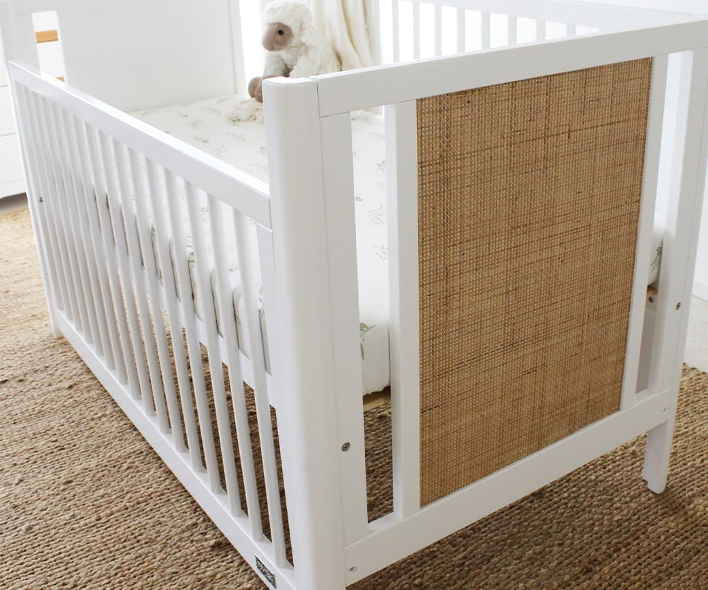 BABYHOOD Aliya Cot – Crafted from Premium New Zealand Pine- White/Natural
