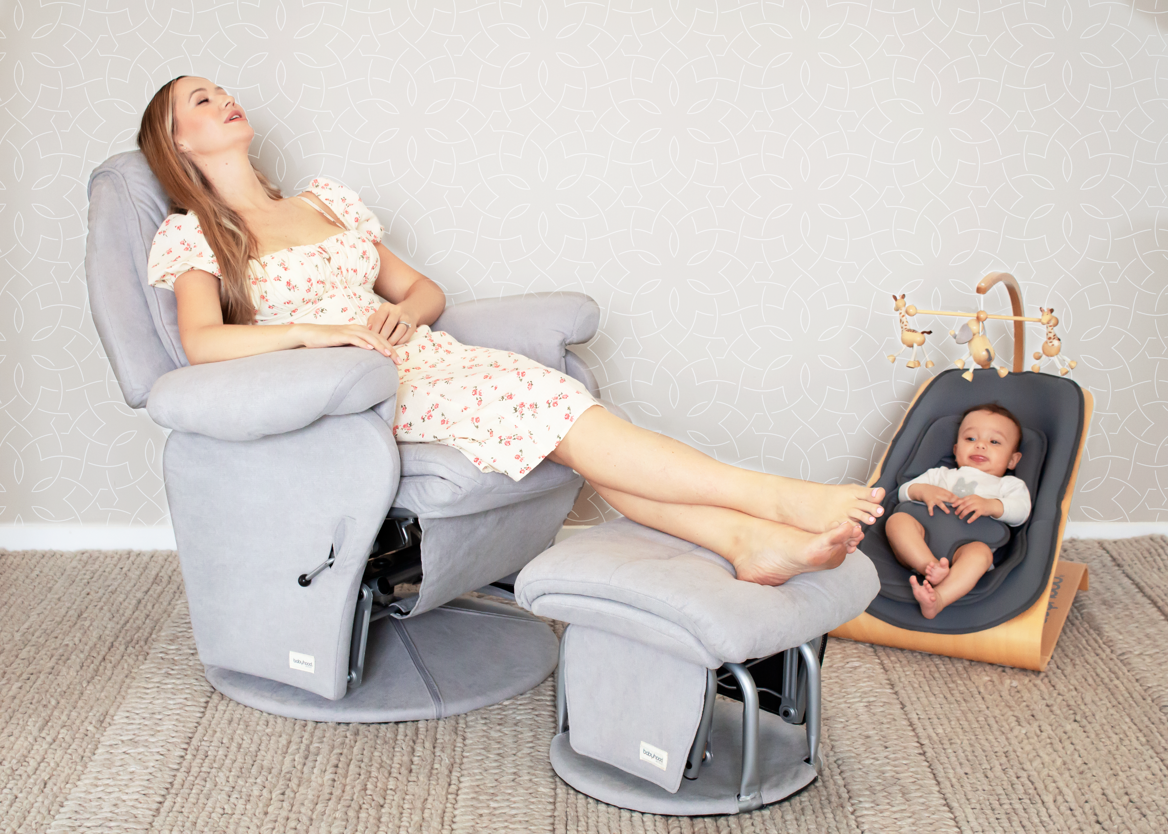 BABYHOOD - Vogue Feeding Glider Chair & Ottoman – Steel Gray Fabric