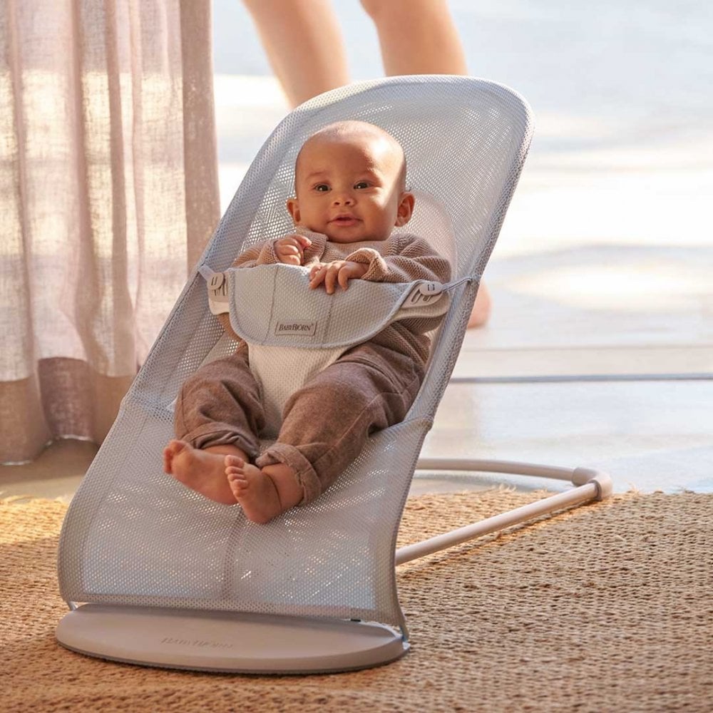 BabyBjörn Balance Soft Bouncer – Mesh Silver/White