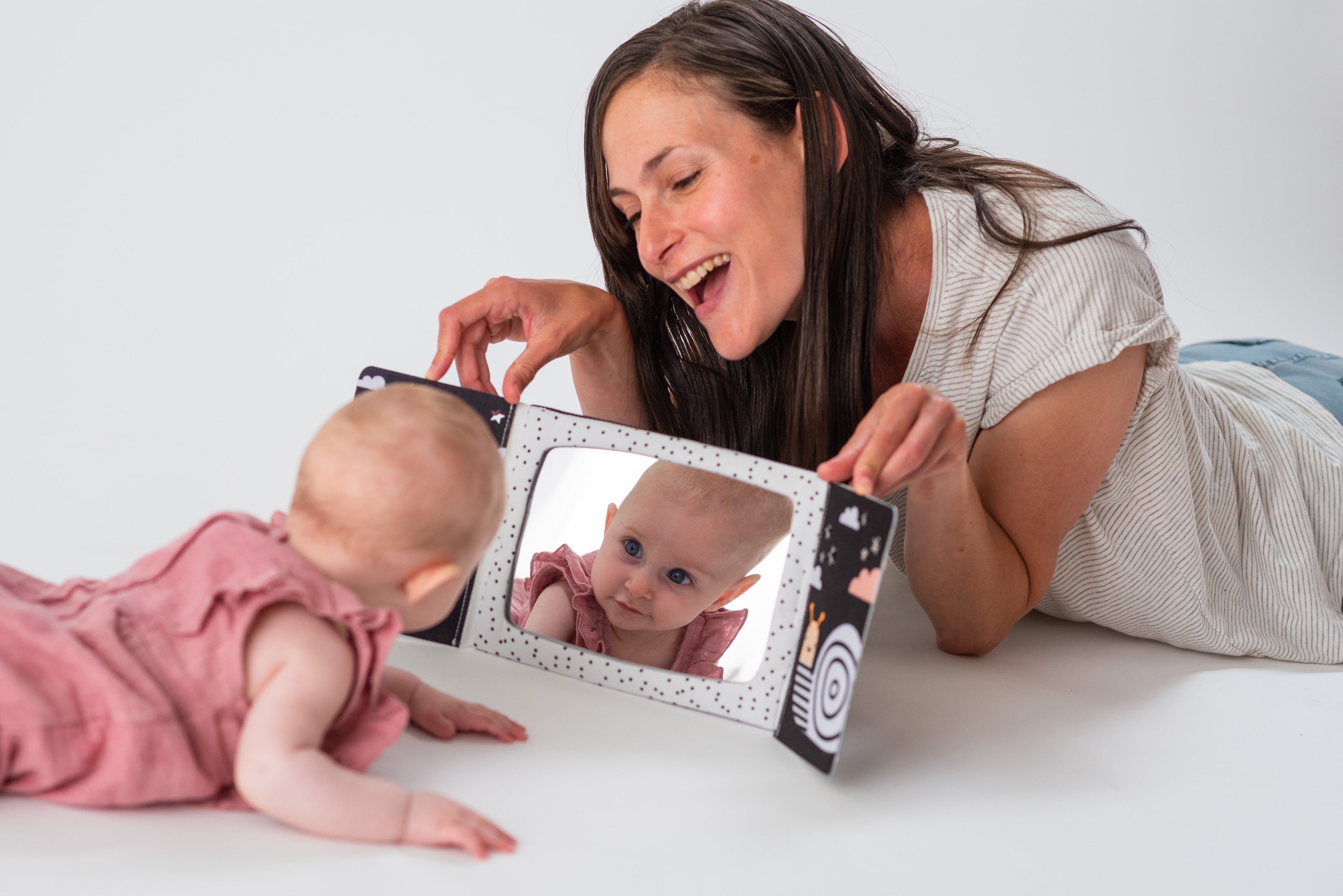 Tummy-Time Baby Mirror Book (Double-Sided High-Contrast)
